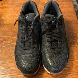 Nike Air Max 90 size 8.5